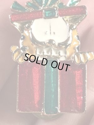 Paws社製のガーフィールドの90年代ビンテージピンバッジ