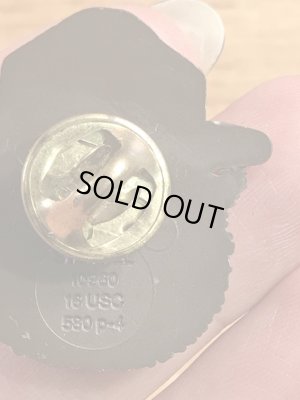 企業キャラクターのスモーキーベアの90’s〜ヴィンテージピンズ