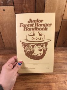 他の写真2: Smokey Bear Junior Forest Ranger Handbook　スモーキーベア　ビンテージ　ハンドブック　企業キャラ　80年代