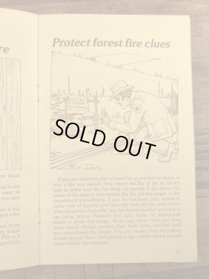 企業キャラクターのスモーキーベアの80’sヴィンテージハンドブック