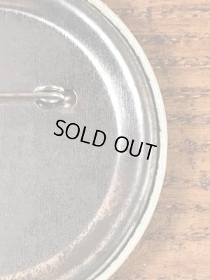 ガーフィールドと親友のクマのぬいぐるみプーキーが描かれた80’sヴィンテージ缶バッチ