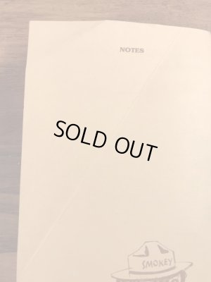 企業キャラクターのスモーキーベアの80’sヴィンテージハンドブック