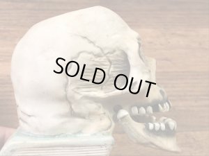 スカルオンブックのメイドインジャパンの50年代ビンテージマッチホルダー