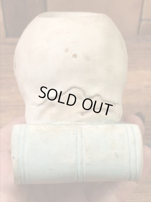 顎がゆらゆら揺れるスカルオンブックの50’sヴィンテージマッチホルダー