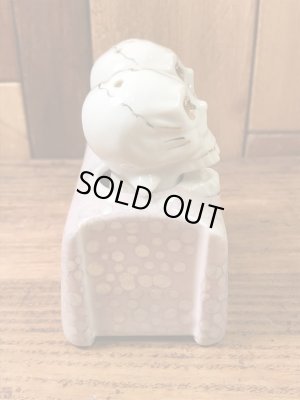 スカルのメイドインジャパン製の50年代ビンテージソルト＆ペッパー