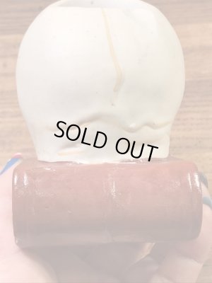 顎がゆらゆら揺れるスカルオンブックの50’sヴィンテージマッチホルダー