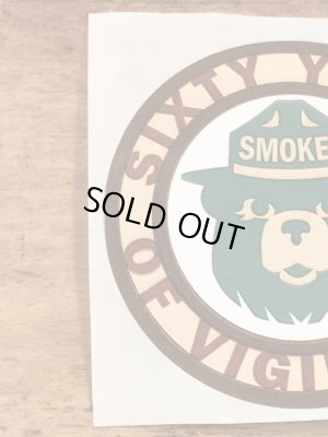 企業キャラクターのスモーキーベアの90’s〜ヴィンテージシール