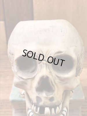 スカルオンブックのメイドインジャパンの50年代ビンテージマッチホルダー