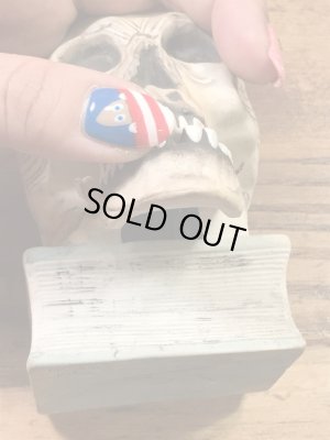 スカルオンブックのメイドインジャパンの50年代ビンテージマッチホルダー