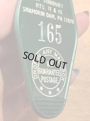 アメリカのモーテル「HOLIDAY INNホリデイイン」のルームキーで使用されていた70年代ビンテージモーテルキー