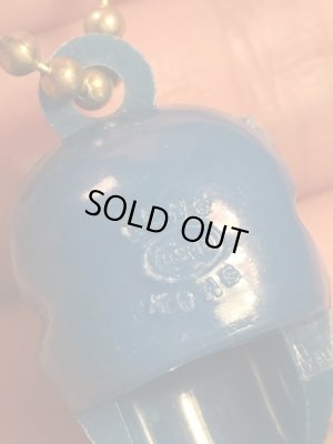 ガムボールマシンのスカルのヴィンテージキーホルダー