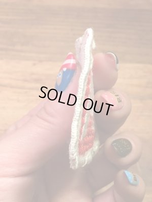 7upの貼付けタイプのビンテージ刺繡ワッペン