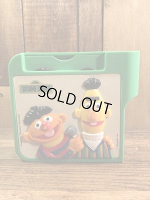 セサミストリートのアーニーとバートの80年代ビンテージラジオ