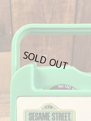 セサミストリートのアーニーとバートの8070’sヴィンテージラジオ機