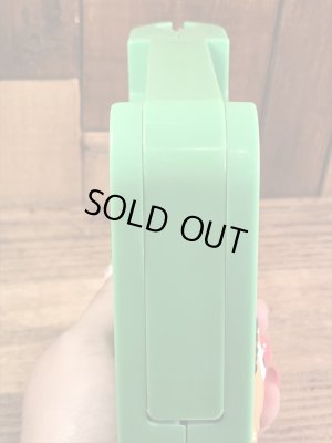 セサミストリートのアーニーとバートの8070’sヴィンテージラジオ機