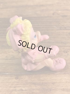 マクドナルドから配布されたベイビーミスピギーの80’sヴィンテージハッピーミールトイ