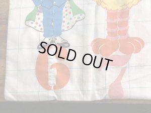 セサミストリートのキャラクターとナンバーが書かれた70’sヴィンテージピローケース