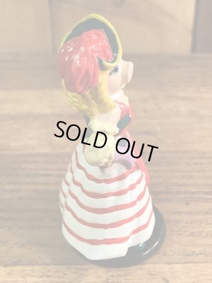 ドレスを着たミスピギーの90’sヴィンテージPVCフィギュア