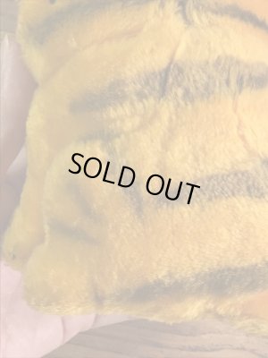 ガーフィールドのレギュラーサイズの80年代ビンテージ縫いぐるみ