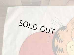 眠たそうなガーフィールドが描かれた70〜80年代ビンテージ枕カバー