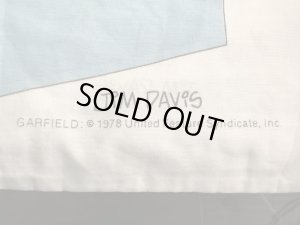 眠たそうなガーフィールドが描かれた70〜80年代ビンテージ枕カバー