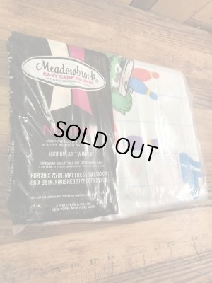 セサミストリートのキャラクターと数字が描かれた70年代ビンテージツインフラットシーツ