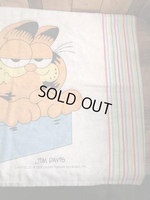 眠たそうなガーフィールドが描かれた70〜80年代ビンテージ枕カバー