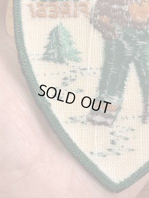 企業キャラクターのスモーキーベアの70年代〜ビンテージ刺繡ワッペン