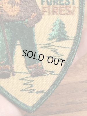 アドバタイジングキャラクターのスモーキーザベアの70’s〜ヴィンテージ刺繡パッチ