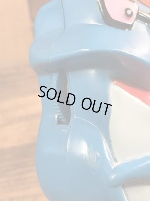 アドバタイジングキャラクターのチャーリーザツナの70’sヴィンテージラジオフィギュア