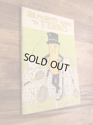 企業キャラクターのミスターピーナッツの60年代ビンテージハンドブック