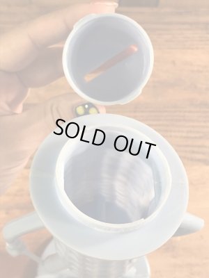 企業キャラクターのミスターピーナッツの60〜70年代ビンテージ貯金箱フィギュア