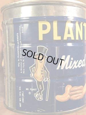 企業キャラクターのミスターピーナッツの70年代ビンテージブリキ缶