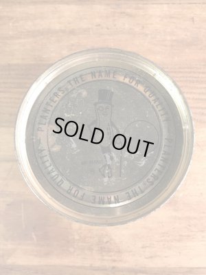 企業キャラクターのミスターピーナッツの70年代ビンテージブリキ缶