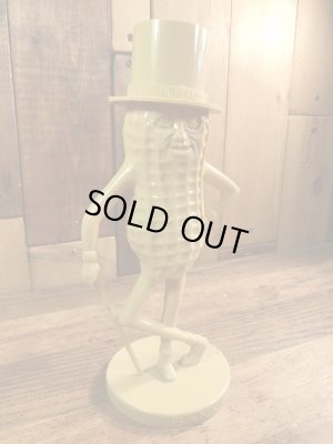 企業キャラクターのミスターピーナッツの60〜70年代ビンテージ貯金箱フィギュア