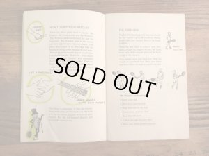 企業キャラクターのミスターピーナッツの60年代ビンテージハンドブック