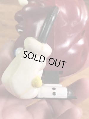 企業キャラクターのカリフォルニアレーズンの80年代ビンテージトコトコ人形