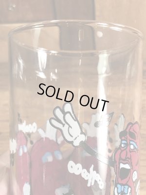 企業キャラクターのカリフォルニアレーズンの80年代ビンテージグラスコップ