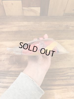 フライキッズのハッピーミールトイの80’sヴィンテージ浮き輪ボート