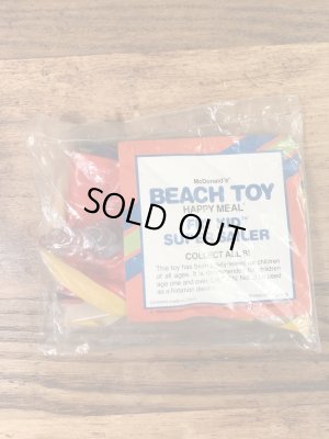 フライキッズのハッピーミールトイの80’sヴィンテージ浮き輪ボート