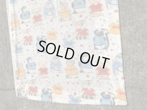 Hallmark社製のシャツテイルズの80’sヴィンテージボックスシーツ