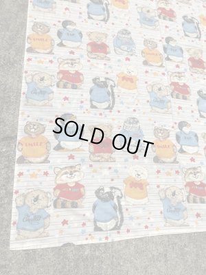 Hallmark社製のシャツテイルズの80年代ビンテージフラットシーツ