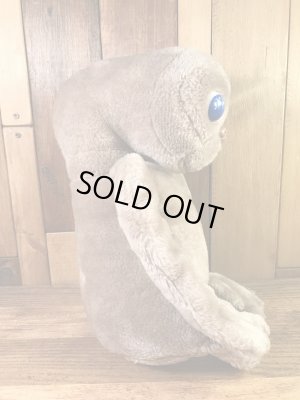 カマー社製のイーティーの80年代ビンテージ縫いぐるみ