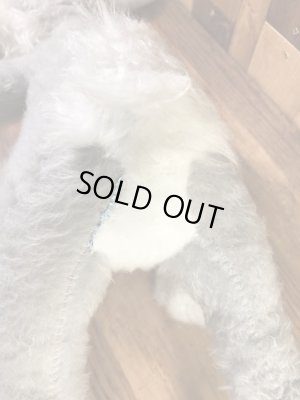 ルーニーテューンズのバッグスバニーの70年代ビンテージ縫いぐるみ