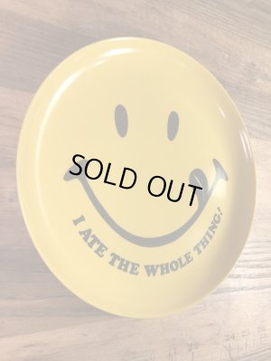 スマイルのプラスチック製の70年代ビンテージお皿