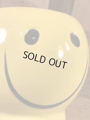 スマイルフェイスのセラミック製の90’s〜ヴィンテージマグ