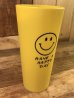 “Have A Happy Day”のスマイルの70年代ビンテージプラスチックカップ