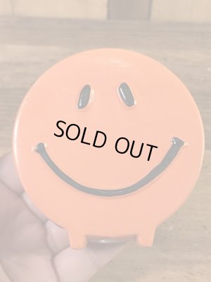 スマイルの陶器製の60年代ビンテージ塩コショウ入れ