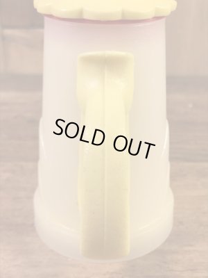 スマイルフェイスとHave A Happy Dayが描かれた60〜70’sヴィンテージモーカウクリーマー