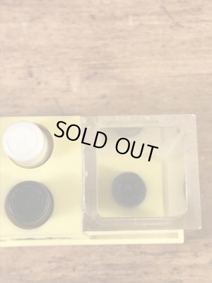 スマイルの“Have A Happy Day”の70年代ビンテージ塩コショウ入れ